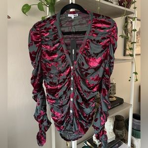 Fashion Nova cute long sleeve top